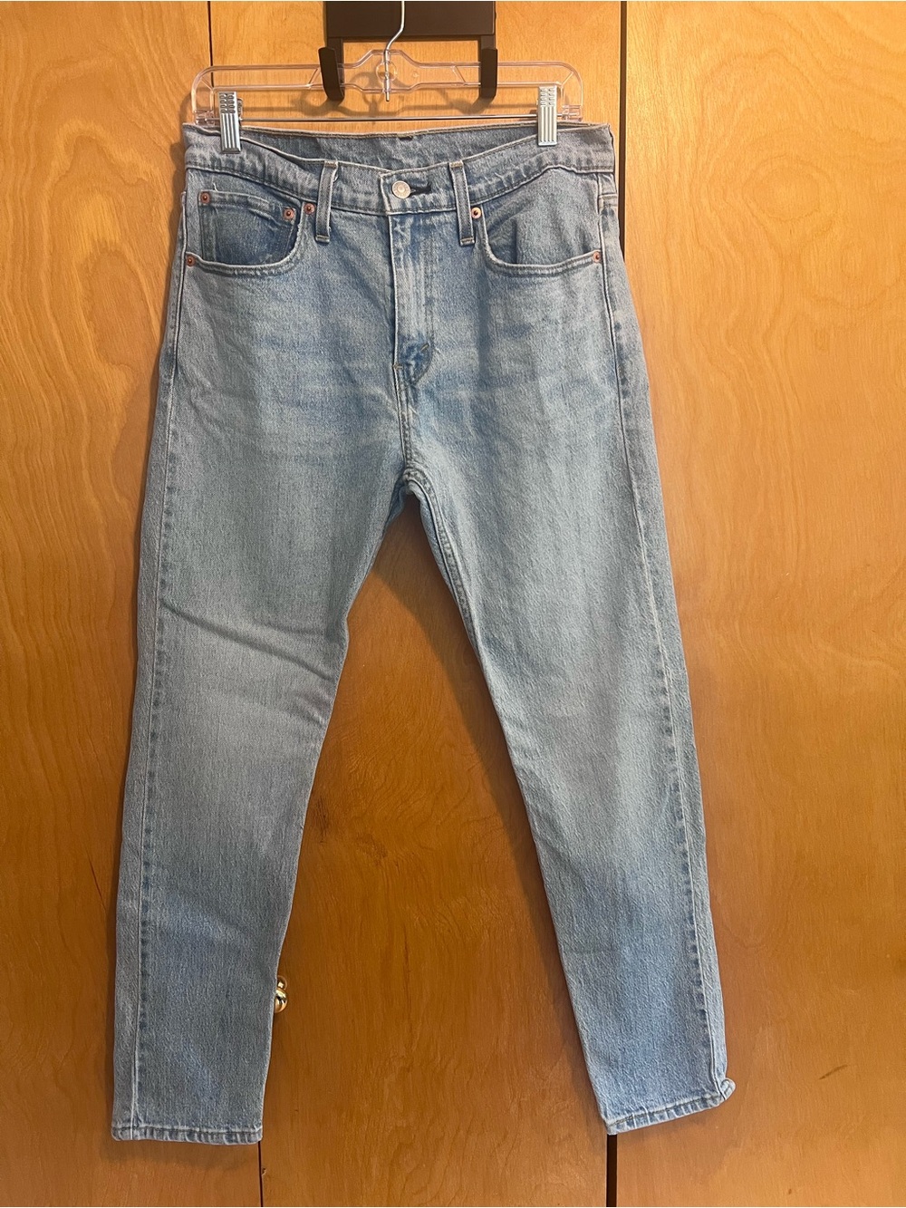 Women’s Levi’s 512 Light Washed Denim Size 31